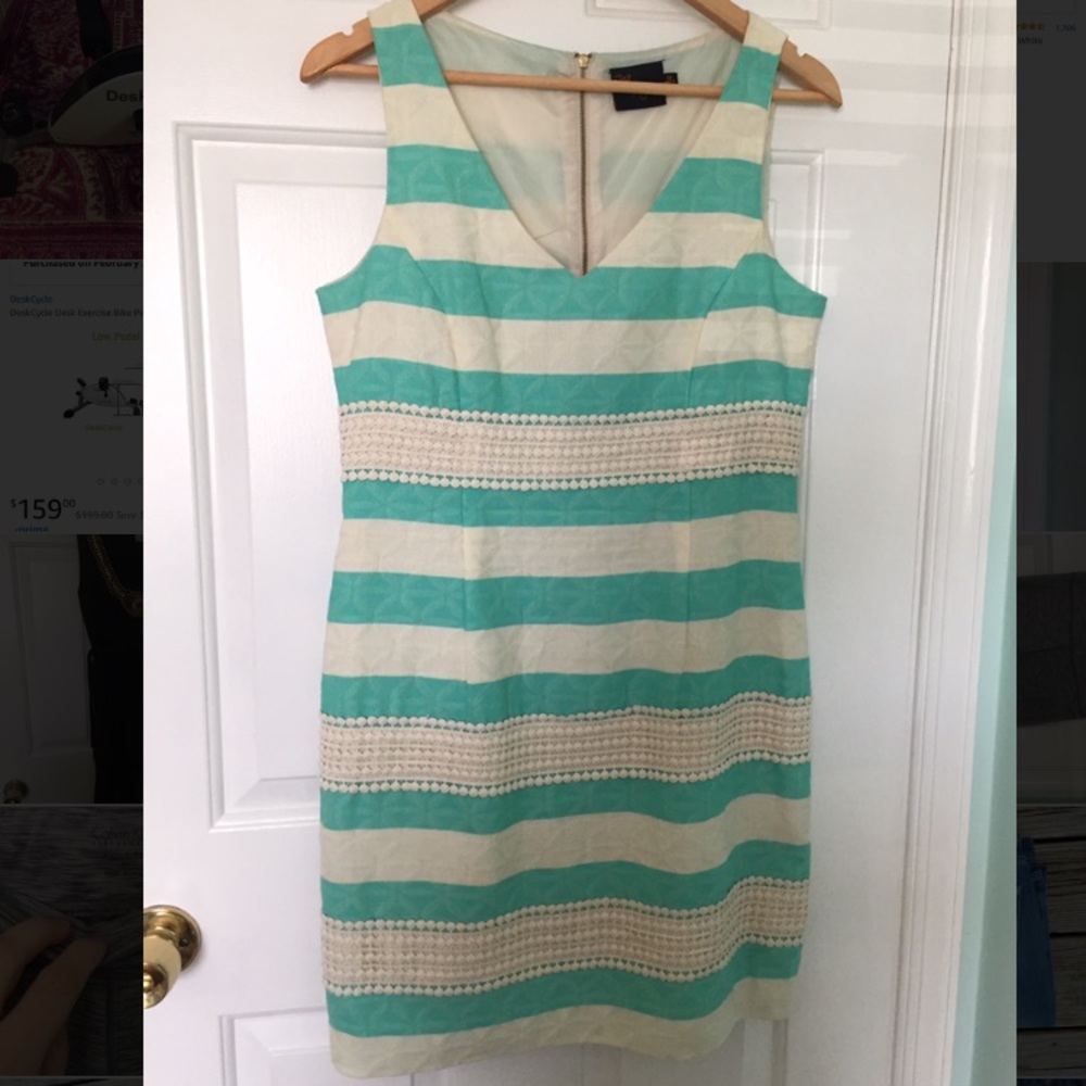Just Taylor teal and off white dress